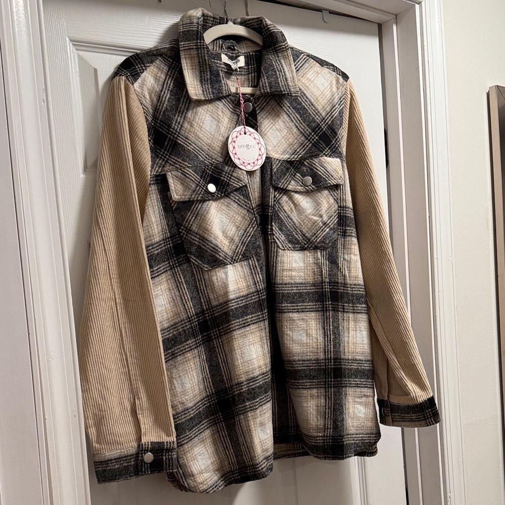 Umgee Plus Womens Shacket Jacket Shirt Large Plaid Black Taupe Pockets
